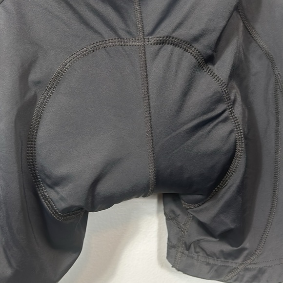 Cannondale Black cycling biker padded short size XL - Picture 2 of 6